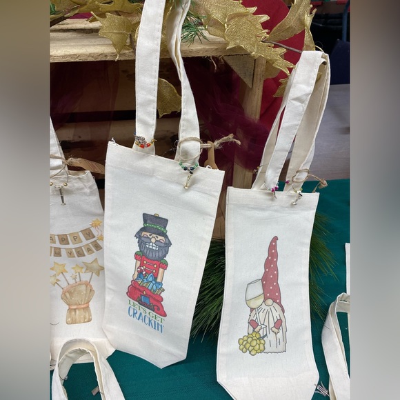 Handmade Canvas Wine Totes w/Wine Charms - Picture 4 of 8